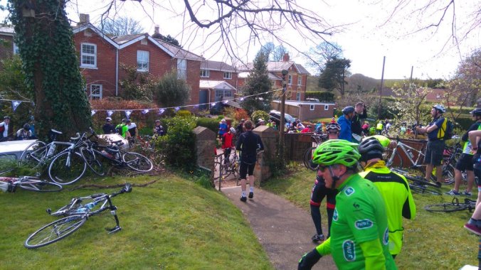 ChXaGXkW0AAs8Hx.jpg-large